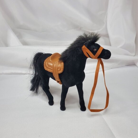 Sunny Trails Farms 3 Ponies Velvet Flocked Horse Stallion Pony Figures - Picture 9 of 13